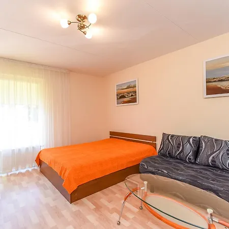 Sviesus Ir Jaukus Dvieju Kambariu Butas Palangos Centre بالانغا